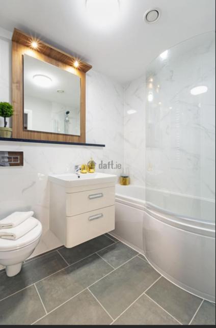 Modern Sandyford Bedroom 외부 사진